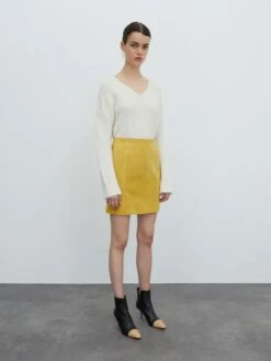 EDITED Jupes En Cuir Jupe Celia Femme Jaune -Parfaite Jupe 1c415b1a5fe6d4520ea69740dae227f2