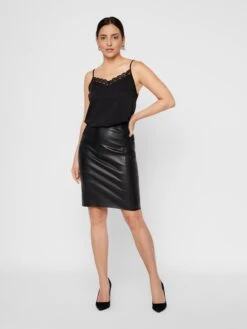 Vero Moda Jupes En Cuir Jupe Buttersia Femme Noir -Parfaite Jupe 1f7b8bbad929e0e515aad546f3533a58