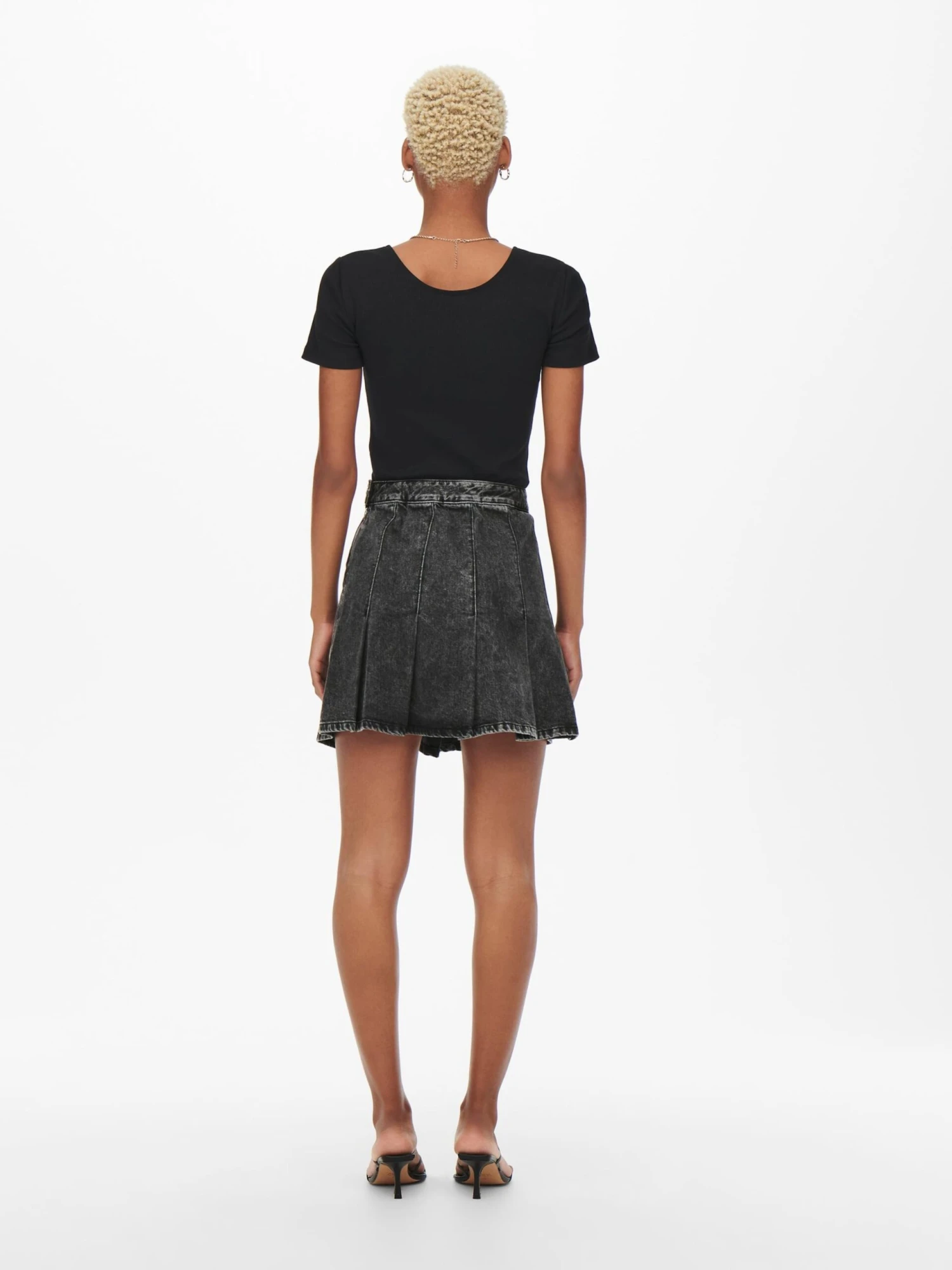 ONLY Mini-jupes Jupe STEFFI Femme Gris 6 ONLY Mini-jupes Jupe STEFFI Femme Gris – Image 4