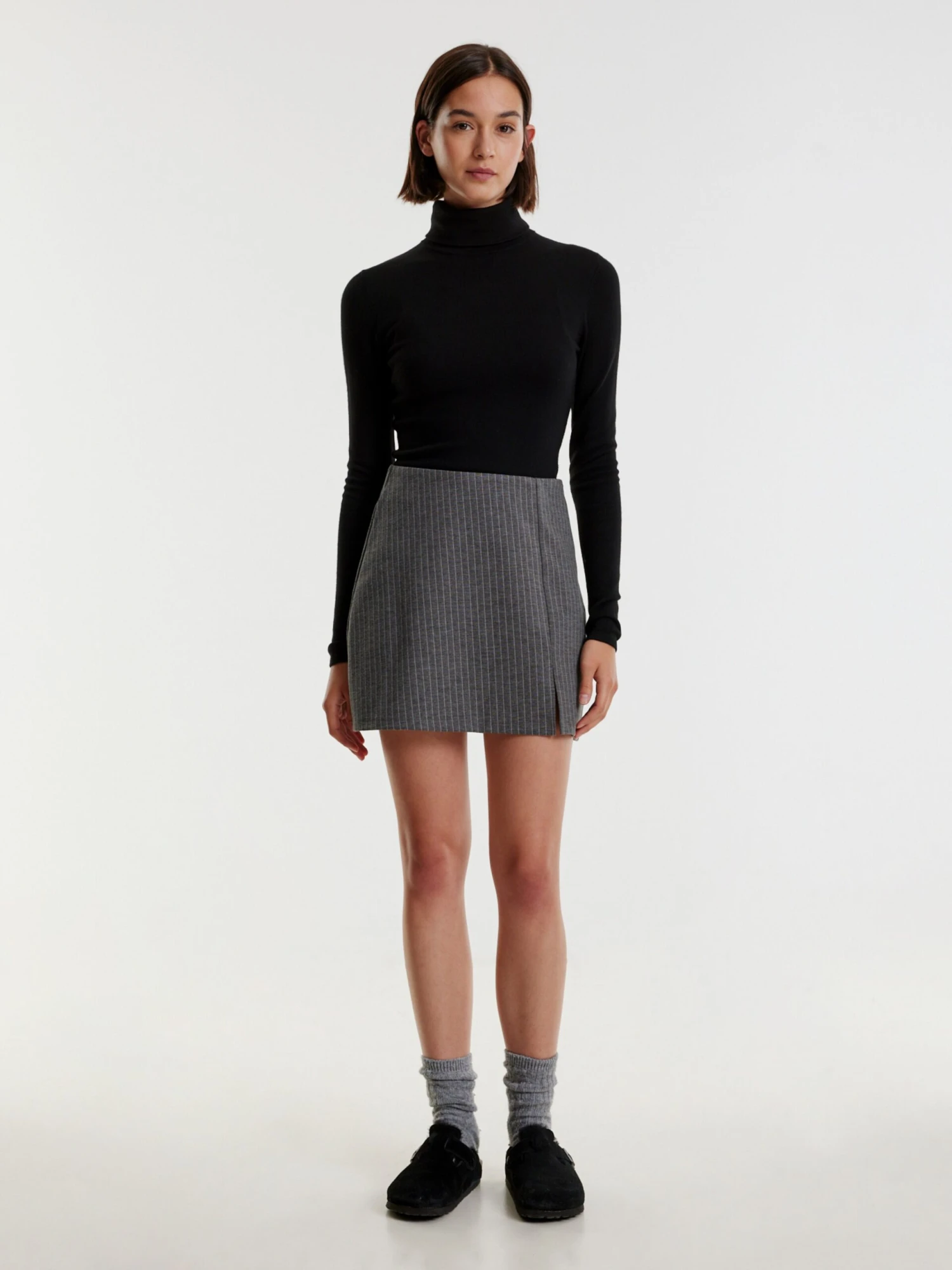 EDITED Mini-jupes Jupe Xina Femme Gris 7 EDITED Mini-jupes Jupe Xina Femme Gris – Image 5