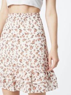 MOSS COPENHAGEN Mini-jupes Jupe Neomina Rikkelie Femme Blanc -Parfaite Jupe 3eaf28040d6397ddab65b2204642d024