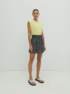 EDITED Mini-jupes Jupe Sage Femme Mélange De Couleurs / Noir 11 EDITED Mini-jupes Jupe Sage Femme Mélange De Couleurs / Noir -Parfaite Jupe 4f2ee0c229037681a1e17512bf0b457b