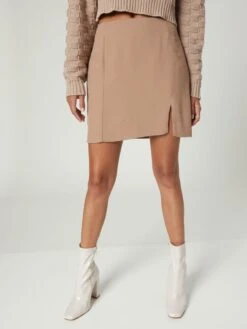 Mini-jupes Jupe Jaden Femme Noisette -Parfaite Jupe 60d1e6ca8f079a69f291bd6a5c6fa69a