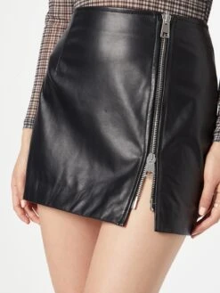 Dondup Jupes En Cuir Jupe GONNA Femme Noir 8 Dondup Jupes En Cuir Jupe GONNA Femme Noir -Parfaite Jupe 6aacdebfaf10495f9da8688525f917d9