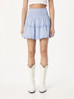 Neo Noir Mini-jupes Jupe Lando Femme Bleu Clair 9 Neo Noir Mini-jupes Jupe Lando Femme Bleu Clair -Parfaite Jupe 7c077b945ec2a659bc8425cde3d50ff2