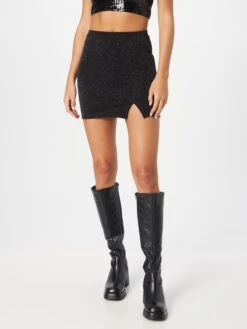 Mini-jupes Jupe CATO Femme Noir -Parfaite Jupe 88354fa99adfe8c1c0230bf0ab2fe71d