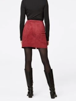 Jupes En Cuir Jupe Melia Femme Bordeaux -Parfaite Jupe 88f22e5e75513f57af57cf07a677dbe6