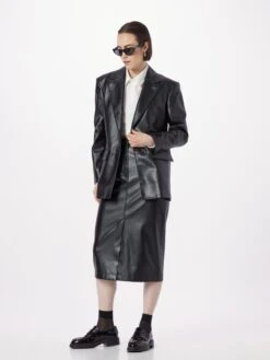 Hugo Jupes En Cuir Jupe Rusilanna Femme Noir 11 Hugo Jupes En Cuir Jupe Rusilanna Femme Noir -Parfaite Jupe 8a3311af24ad70c0fc401bf30cd4eb9c