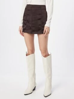 Gina Tricot Mini-jupes Jupe Rio Femme Brun Foncé -Parfaite Jupe 9aa6f4f659fe2c76c8639819c3ae804f