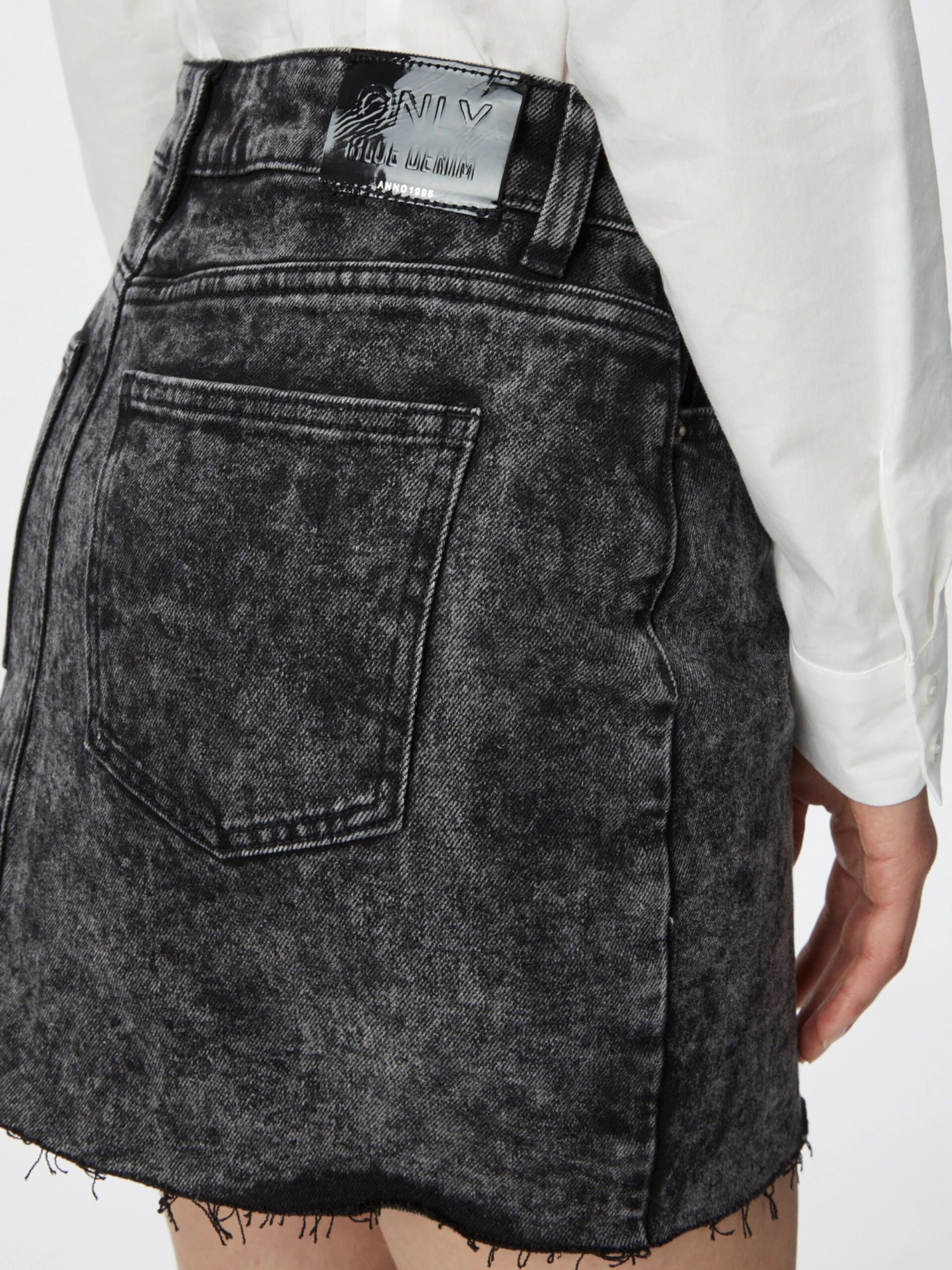 ONLY Mini-jupes Jupe EMILY Femme Noir 7 ONLY Mini-jupes Jupe EMILY Femme Noir – Image 5