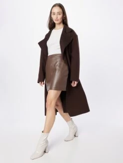 NASTY GAL Jupes En Cuir Jupe The Hustle Femme Chocolat -Parfaite Jupe bc8603956fb1a8d4694bf34aa8910d25