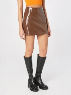 Abercrombie & Fitch Jupes En Cuir Jupe Femme Caramel -Parfaite Jupe c23218d79dcf5f2e4c3bc92831ed4a75