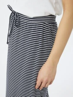 Object Jupes Longues Jupe Stephanie Femme Bleu Nuit -Parfaite Jupe c759fba7c63471fc8dbb3e0bf70ec3b0