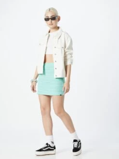 Vans Mini-jupes Jupe COSMOS Femme Aqua 11 Vans Mini-jupes Jupe COSMOS Femme Aqua -Parfaite Jupe d05f89bc7c53095a2ac683993e2ad0ea