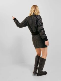 JJXX Jupes En Cuir Jupe Hailey Femme Noir -Parfaite Jupe d09a16ff74996eb8507c5ecb63ef5863