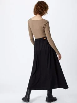 Iriedaily Jupes Longues Jupe Civic Femme Noir 9 Iriedaily Jupes Longues Jupe Civic Femme Noir -Parfaite Jupe df62f5d9f335c880c982ea6ab5da31cf