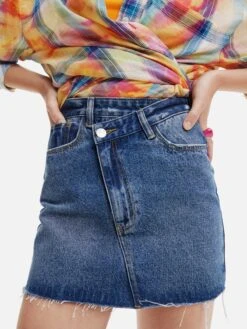 Desigual Mini-jupes Jupe Fal Tatum Femme Bleu -Parfaite Jupe e10070e0a7593478b2dad1f7fac04a20