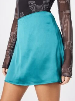 Hollister Mini-jupes Jupe Femme Bleu -Parfaite Jupe e446f65c435531618e7ca3ba00f9e9f1