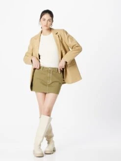 Monki Mini-jupes Jupe Femme Olive -Parfaite Jupe e87bb2518ca684665dccdee038240461